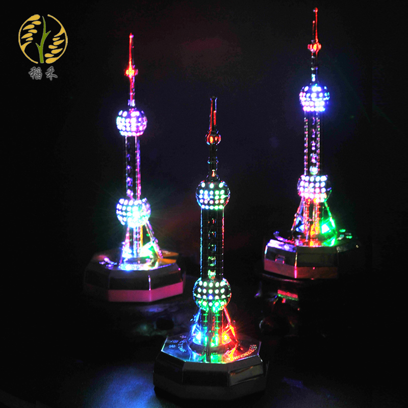 Shanghai characteristic tourist souvenir glowing Oriental Pearl Architecture Model Metal Night Lights Chinese Elements Gift