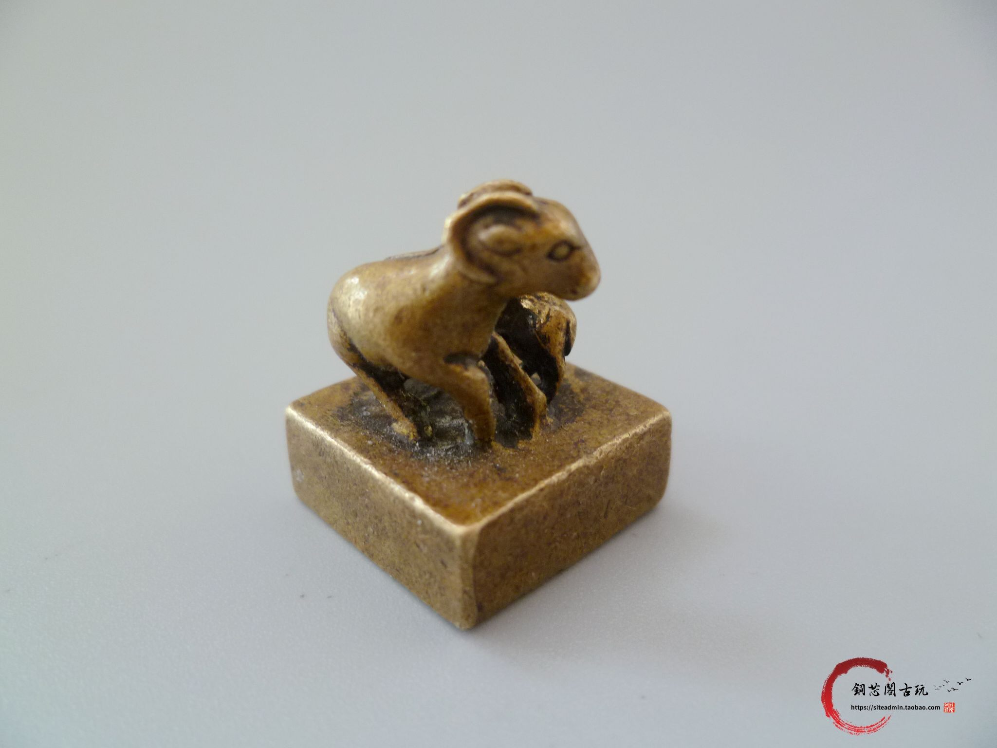 New pure copper Zodiac son mother sheep seal solid copper lamb square mini pocket antique small antique small seal bronze seal