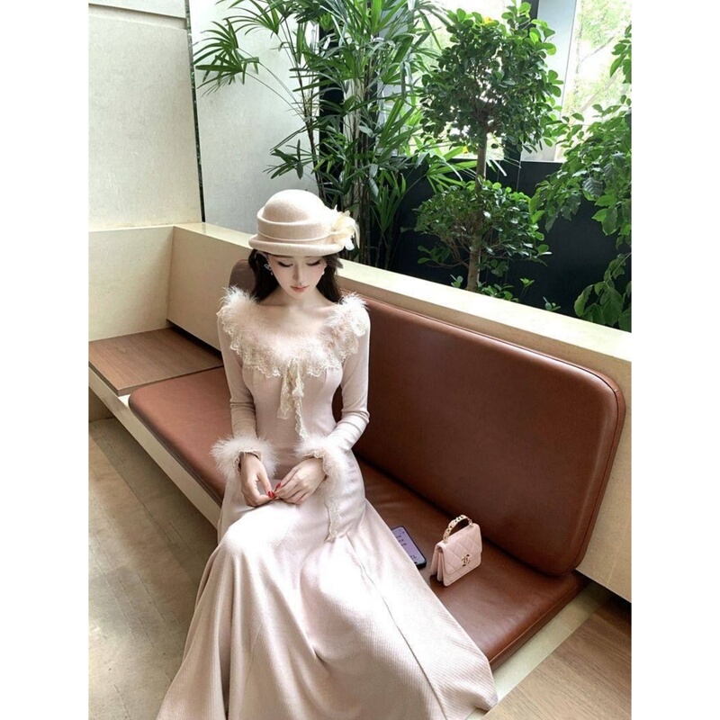 Rich Girl Style Pink Lace Dress for Women, Autumn and Winter, High-End and Elegant, Waist-Cinching, Perfect as an Inner Layer, Stunning Long Dress Rich Girl Style Pink Lace Dress for Women, Autumn and Winter, High-End and Elegant, Waist-Cinching, Perfect as an Inner Layer, Stunning Long Dress