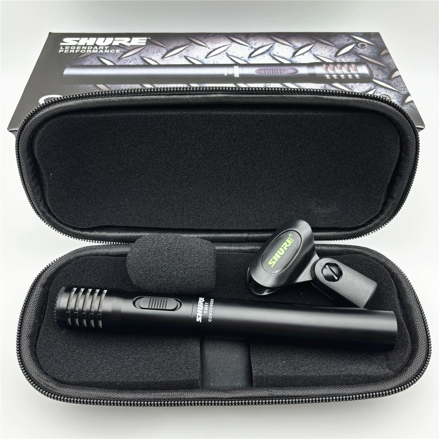 Конденсаторный микрофон проводной Shure SM81 для сцены: вокал, фортепиано, струнные инструменты, гитара