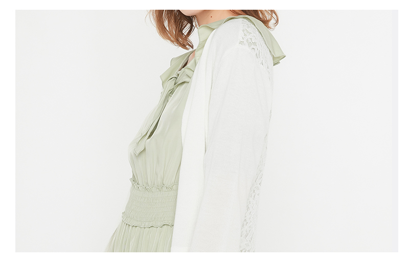 CacheCache2018 thu đông mới dài tay đan áo chống nắng cardigan xuyên thấu ren mỏng phần áo khoác trắng nữ ngắn áo len cao cổ nữ hàn quốc