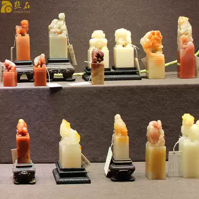 Laos stone Rui beast button seal Shoushan stone square chapter chicken blood field Yellow frozen stone seal engraving seal engraving name chapter
