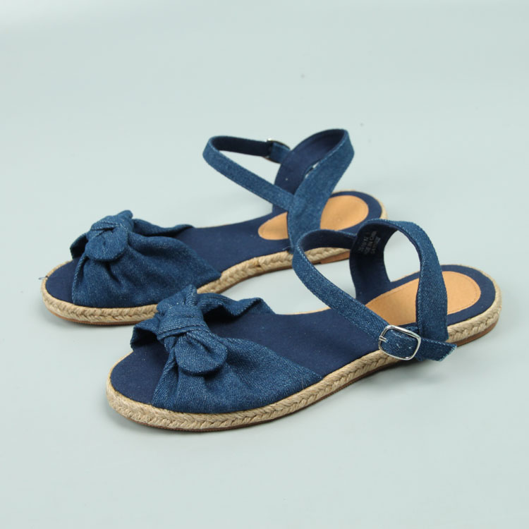 Mùa hè phong cách mới nơ cá miệng phẳng dép ngư dân sneakers rỗng sandal fila