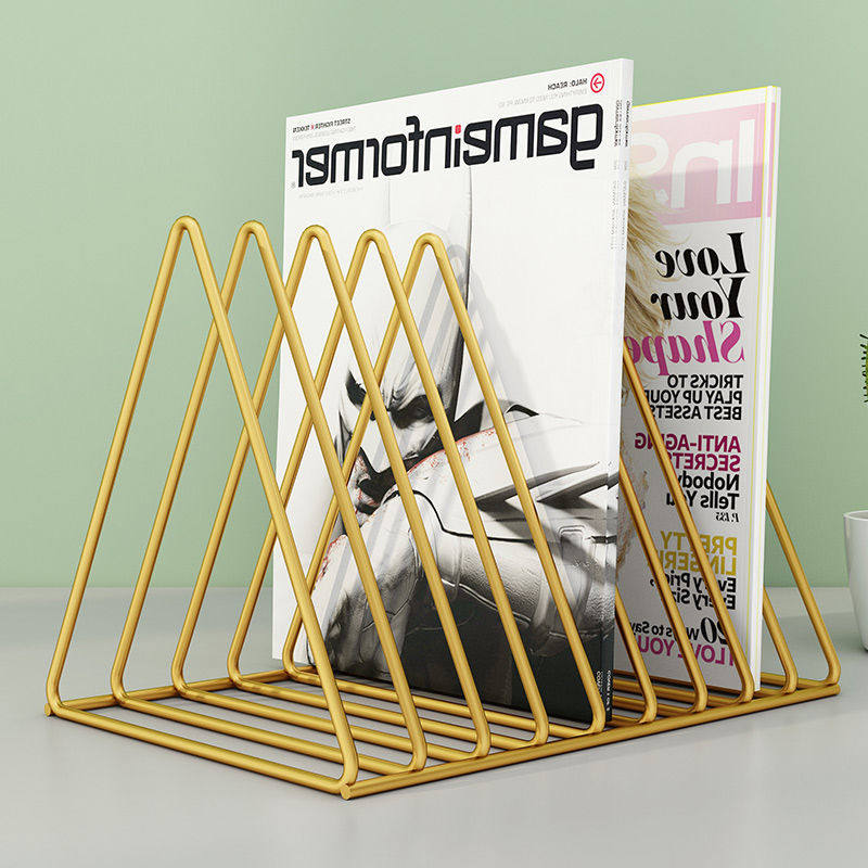 Nordic Wind Iron Art Triangle Magazines Press Shelf Creative Book Room Bookshelves Office Desktop Desk Decorations Hem