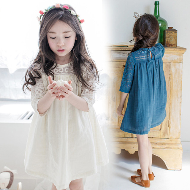 2022 summer Korean version girls' dress cotton middle-aged children's lace princess dress hollow hook flower stitching five-point sleeves