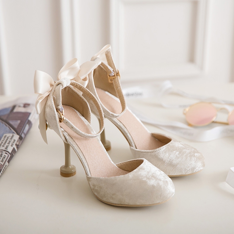Children's High-Heeled Shoes, Soft Surface, Princess Style, Girls' Stiletto Heels, Student, Little Model, Dress Shoes, Gift Sandals