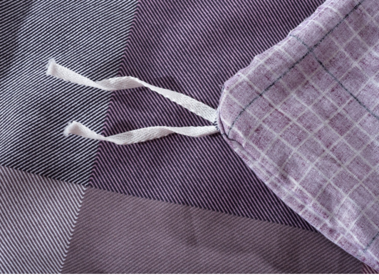 Dày bông bông bông giường bedspread váy một gia đình bốn mô hình cộng với bộ giường bông của giường Li 1.51.8 mét - Váy Petti drap giường có viền