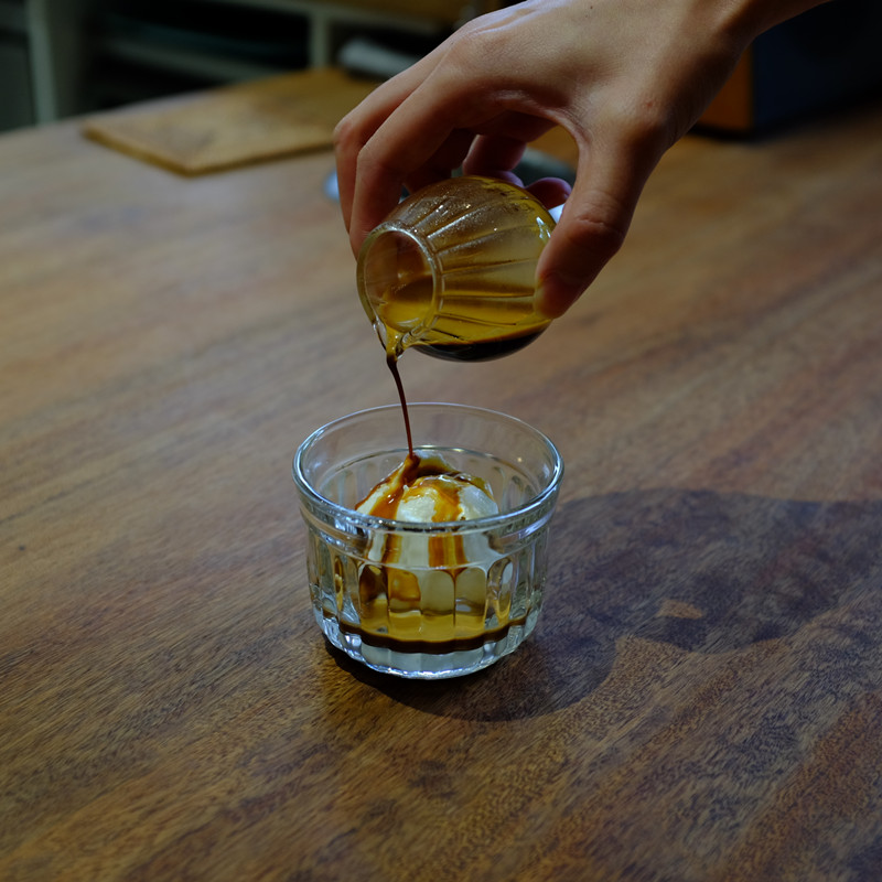 French La Rochere glass ice cream cup dessert Affogato Affogato coffee filter cup holder