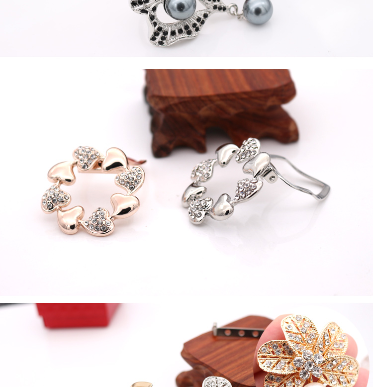 Hàn Quốc sử dụng hai chiếc khăn lụa khóa góc nút thắt nút phiên bản cao cấp Hàn Quốc của chiếc khăn choàng chống ánh sáng trâm cài trang trí - Trâm cài huy hiệu cài áo