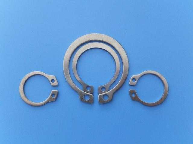 304 stainless steel circlip Retaining ring for shaft Outer circlip C type circlip Circlip For shaft 20mm~ 40mm