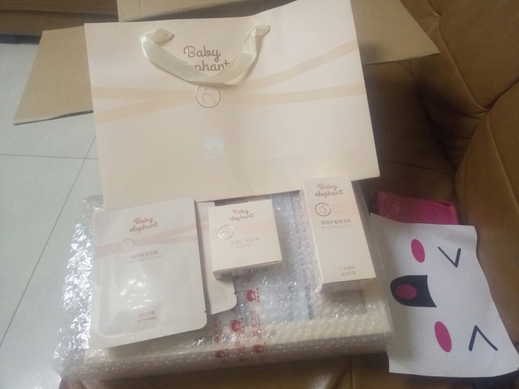 Re:重要提醒:红色的小象孕妇护肤品套装好吗,揭秘孕妇能不能用,红色的小象是哪儿牌 ..