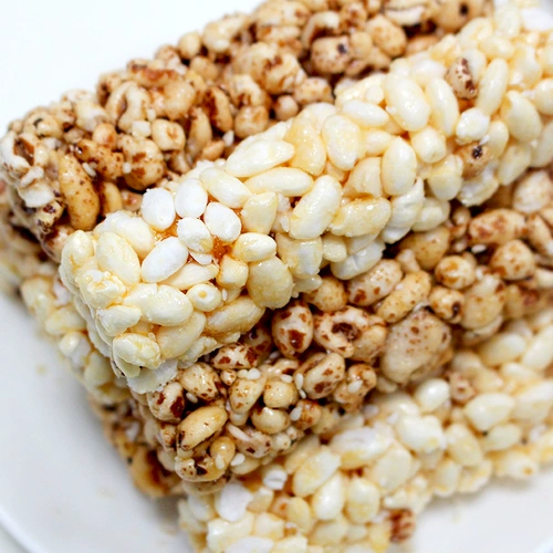 Рисовый старик зеленый рисовый палочка/пшеничная стержня 150 г арахисового арахиса ароматизированное кунжутное вкусный вкусный офис закуски с закусками рис цветочный сахар