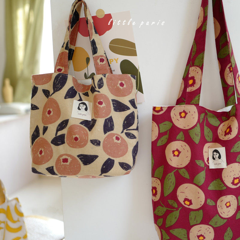 Small Paris hand-made grocery store homemade autumn pear cloth bag Korean version women's shoulder bag handbag wrist bag retro ins