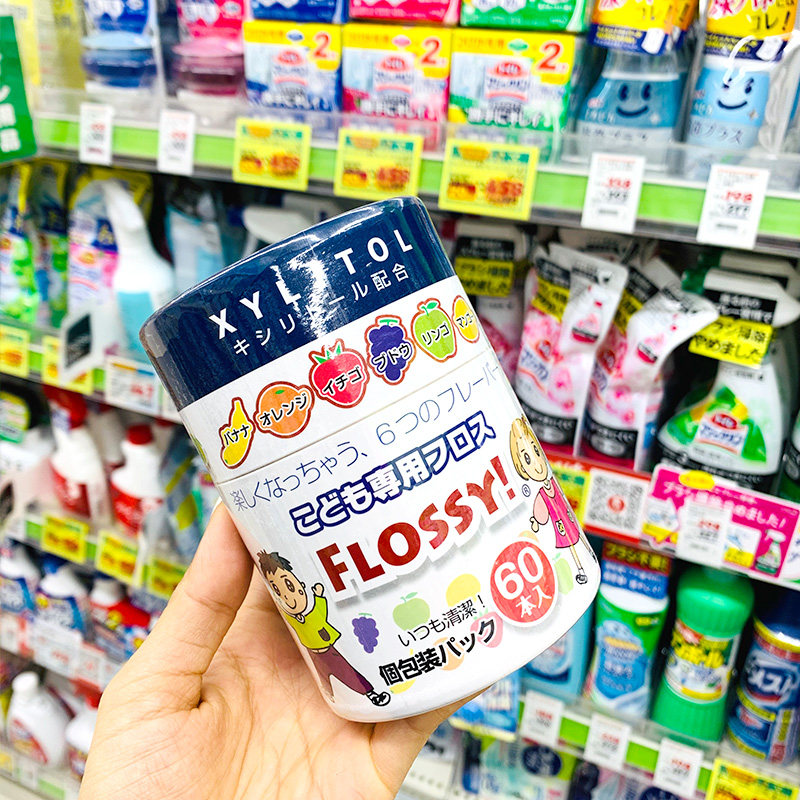 Japanese Flossy children floss special fine dental floss rods Safe and clean 6 varieties of fruit flavors Independent packaging