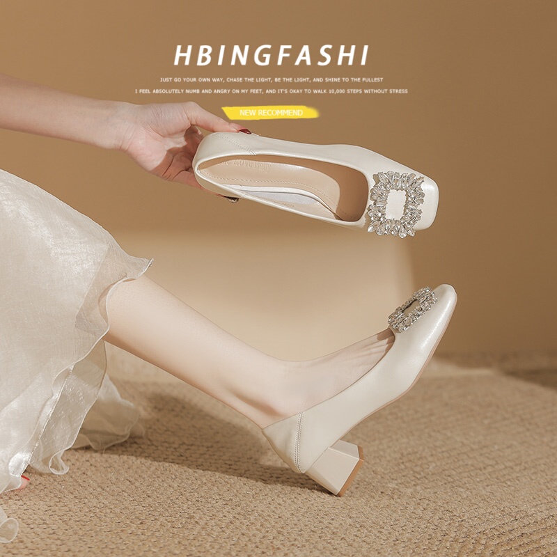 Very Comfortable~ French-Style Rhinestone Chunky Heel Shoes, Soft Leather Shallow High Heels for Women, Bridesmaids, Wedding Dresses, Wedding Shoes That Don'T Tire the Feet Very Comfortable~ French-Style Rhinestone Chunky Heel Shoes, Soft Leather Shallow High Heels for Women, Bridesmaids, Wedding Dresses, Wedding Shoes That Don'T Tire the Feet