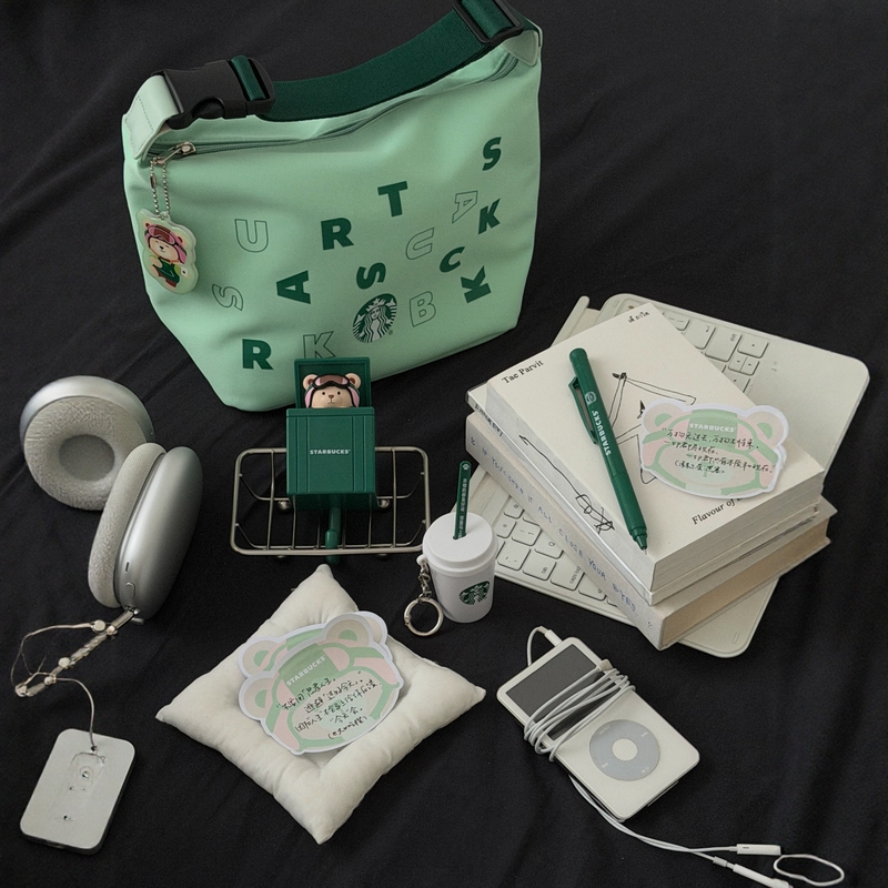 Starbucks 2026 Bear Pendant Thermal Bag Keychain Pendant Hook Stamp Pen Sticky Notes Lottery Bucket Gift Starbucks 2026 Bear Pendant Thermal Bag Keychain Pendant Hook Stamp Pen Sticky Notes Lottery Bucket Gift