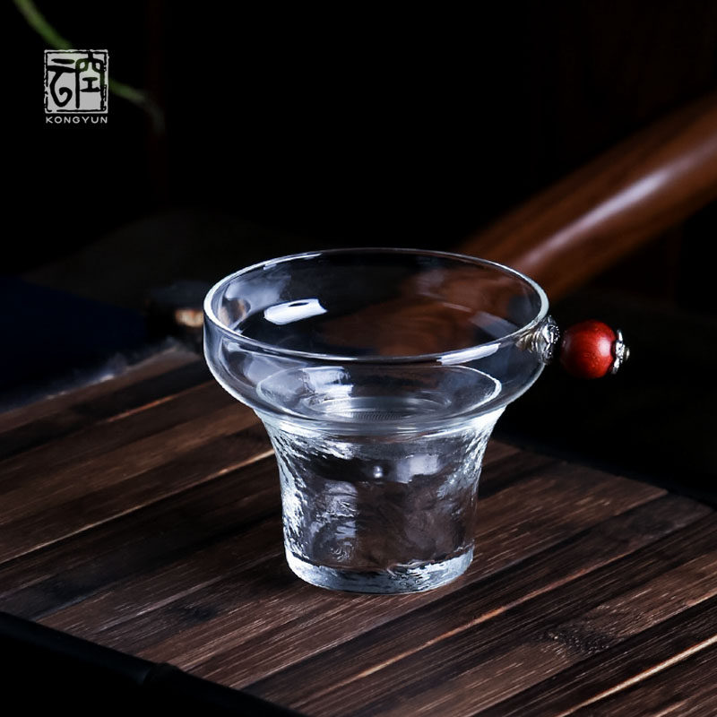 Empty cloud Zhiyuan glass tea filter Stainless steel tea partition Gongfu tea with tea funnel tea filter Tea leakage filter