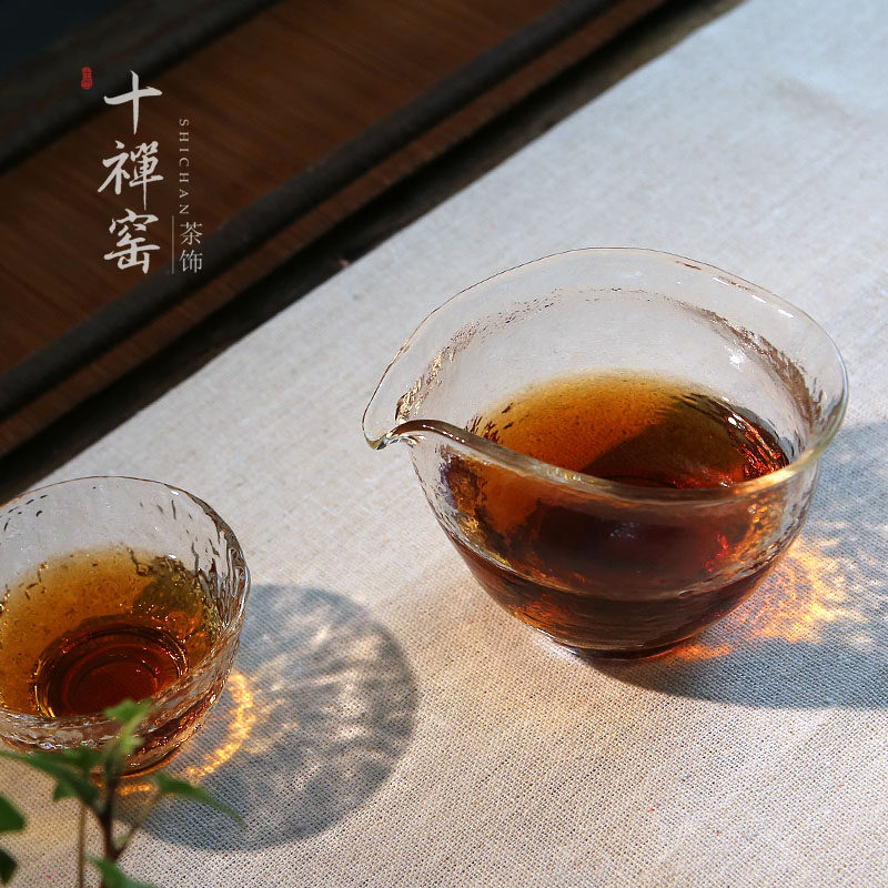 Japanese heat-resistant glass fair cup thickened heat-resistant large tea splitter Tea Sea Jun Cup Kung Fu Tea accessories