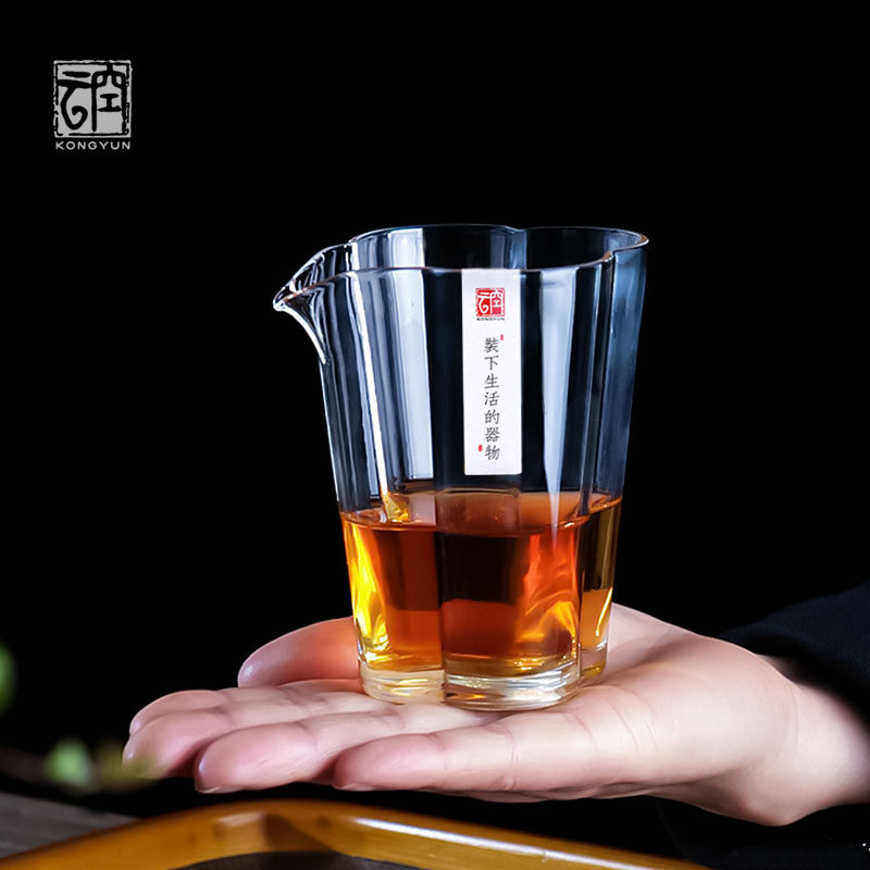 Kongyun Zhixi handmade glass fair cup high temperature resistant high borosilicate kung fu tea set tea sea high-grade tea divider pure