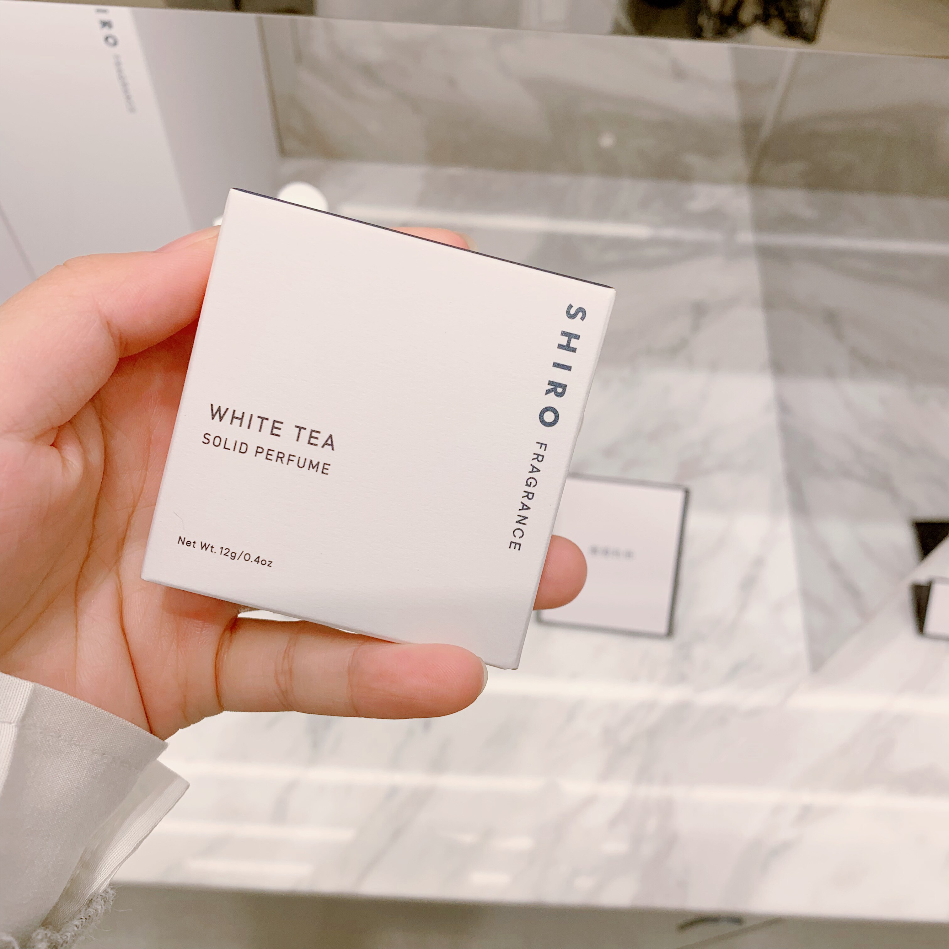 Spot Japanese special cabinet Hokkaido shiro solid perfume paste soap fragrant white tea lily 2019 new version