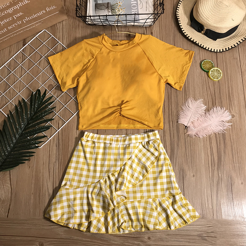 Swimsuit female cute Japanese conservative two-piece plaid fairy fan 2021 new small chest sweet girl hot spring student