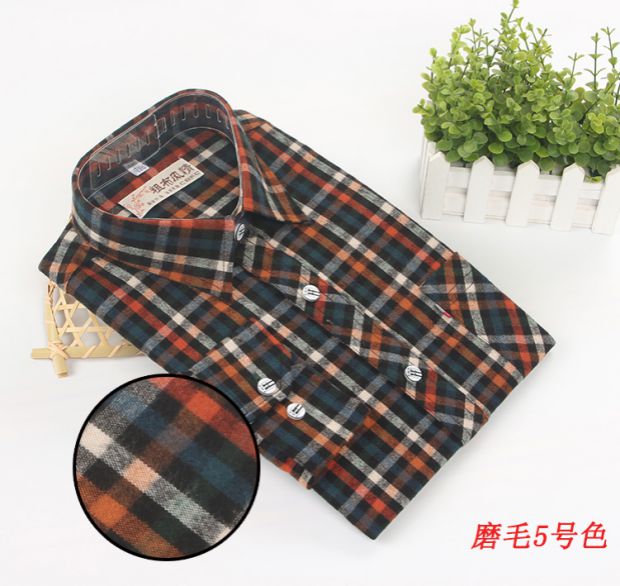 Mùa xuân và mùa thu mới cao cấp chà nhám cũ thô nam áo dài tay chống nhăn miễn phí áo sơ mi kẻ sọc trung niên màu xanh lá cây nóng sơ mi ngắn tay
