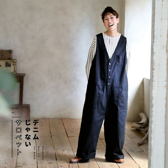 舒适可爱简洁四季穿新款2024日本贵牌宽松背带裤连体裤连身马甲