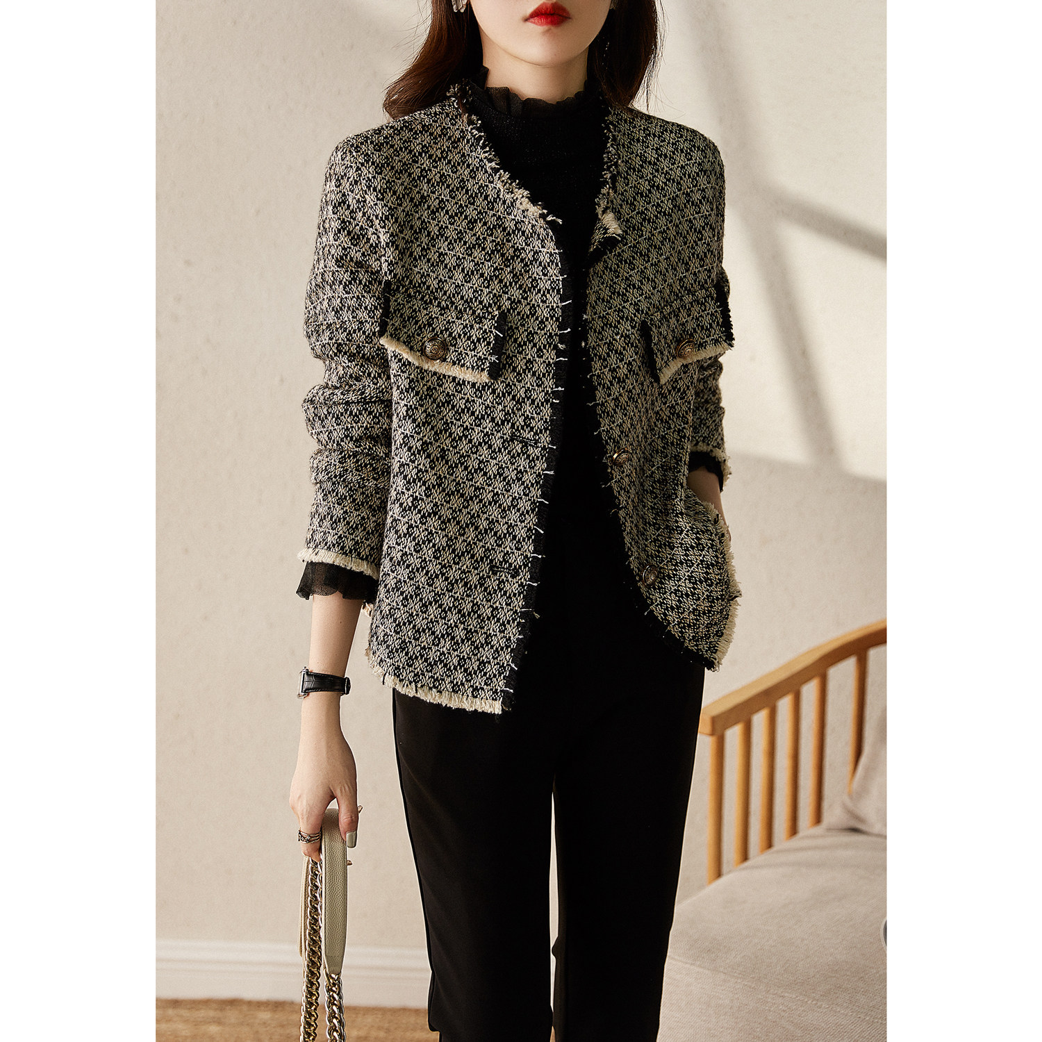 Trendy fluivos wool-side temperament elegant wool gold silvery bright sheet braided small fragrant short coat ELWT45846