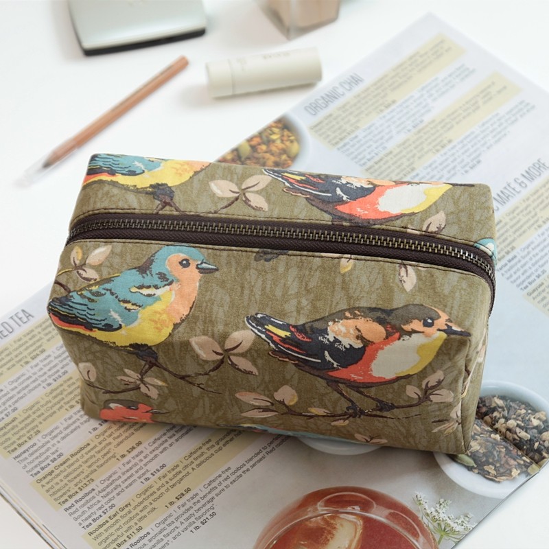 Face-style Retro Flowers Birds Ins Oversize Makeup Bag Ladies Wash Trip TRAVEL ON TRAVEL WITH BAG PORTABLE ANTI-FALL-Taobao