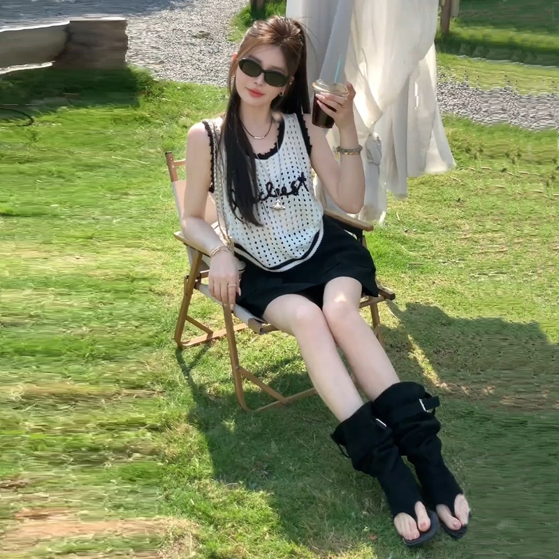 2026 Super Hot and Attractive Casual Outfit for Girls, Summer Age-Reducing Two-Piece Set with Tank Top and Short Skirt for Petite Women 2026 Super Hot and Attractive Casual Outfit for Girls, Summer Age-Reducing Two-Piece Set with Tank Top and Short Skirt for Petite Women
