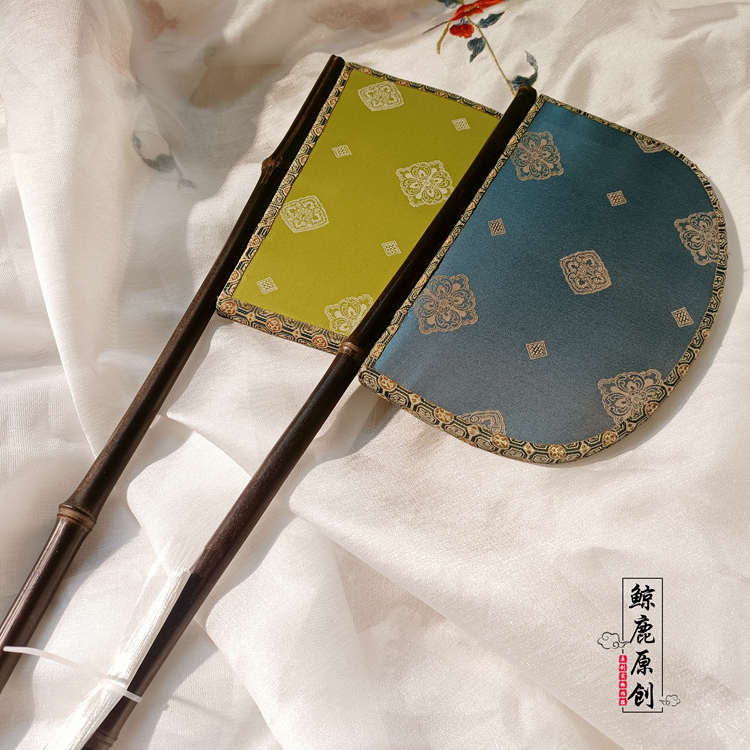 Whale deer knife to fan bamboo long handle Hanxiang Chinese wind photo props noodle fan decorated