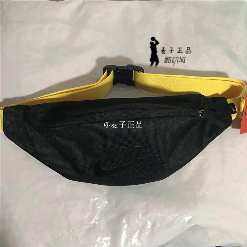 Túi đeo chéo / túi đeo chéo thời trang mới của Nike / NIKE BA5750-010-605-013 - Túi túi đeo hông du lịch