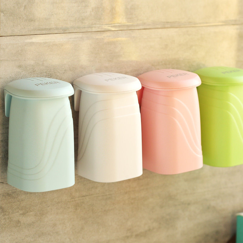 Household magnetic suction cup toothbrush cup wall-mounted cup holder drain cup couple mouthwash cup simple brushing cup tooth set