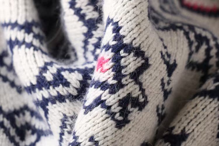 Mùa đông retro đôi jacquard dày cổ tròn áo len áo len nữ dài tay ấm áo dệt kim nữ B163 thời trang công sở nữ cao cấp