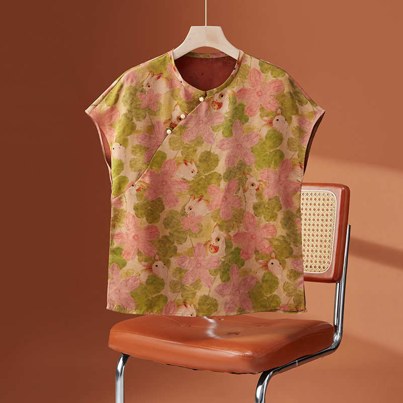 Xiangyunsha Young Edition 100% Mulberry Silk Top for Women, New Summer Chinese Style National Pattern Printed Short-Sleeve Silk Blouse Xiangyunsha Young Edition 100% Mulberry Silk Top for Women, New Summer Chinese Style National Pattern Printed Short-Sleeve Silk Blouse