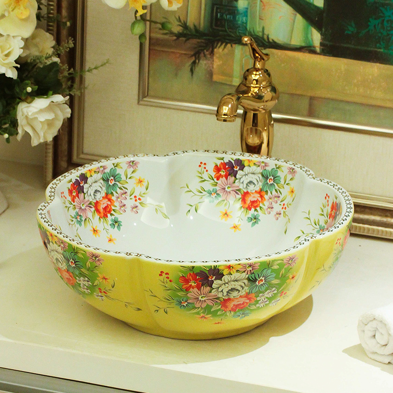 Jingdezhen ceramic stage basin toilet petals European - style hotel, the pool that wash a face to wash its contracted art the sink