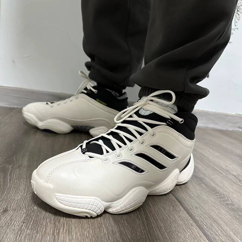 Adidas Crazy3 Fashionable and Comfortable Non-Slip Low-Top Retro Basketball Shoes for Men and Women in White and Black Jr9681 Adidas Crazy3 Fashionable and Comfortable Non-Slip Low-Top Retro Basketball Shoes for Men and Women in White and Black Jr9681