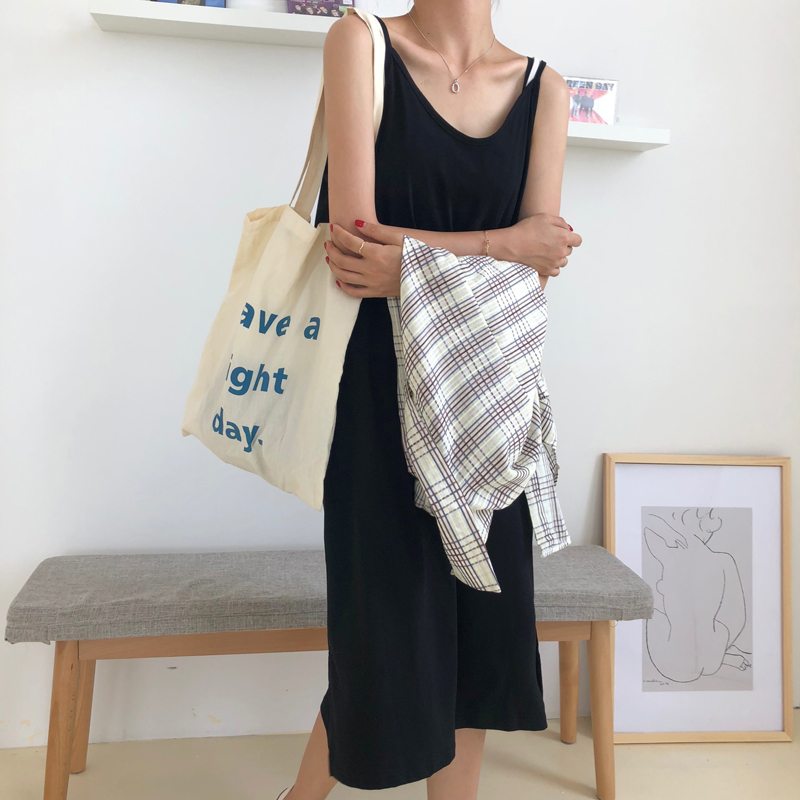 Phiên bản Hàn Quốc của chiếc đầm không tay cổ chữ V hoang dã 2018 mới hè xòe rộng buông lơi váy dài sinh viên đầm body dài qua gối