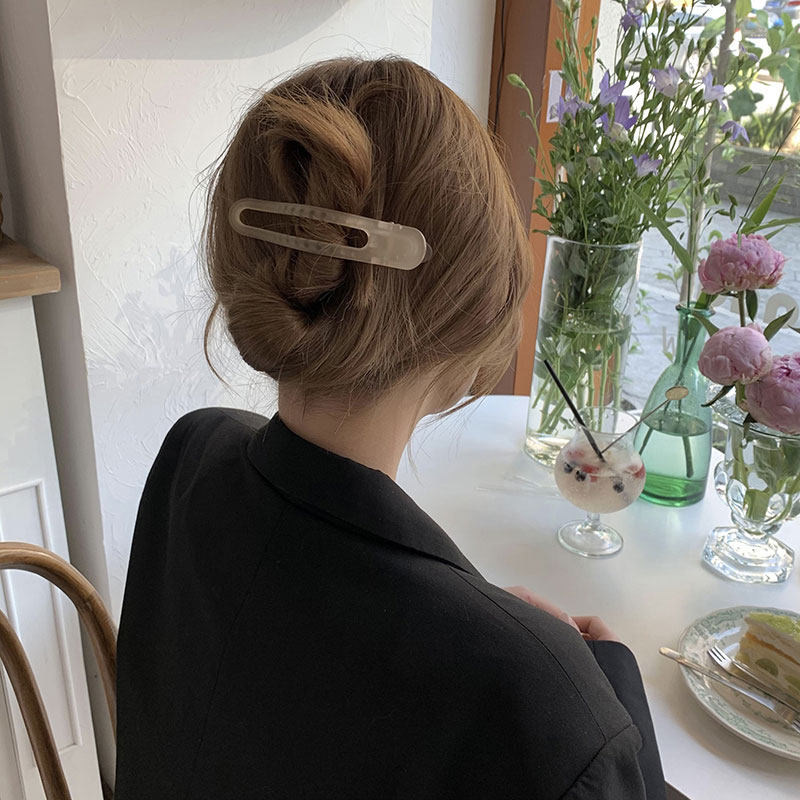 Korean duckbill clip hair clip back head grab clip hair clip headdress shark chuck hair net red 2022 new