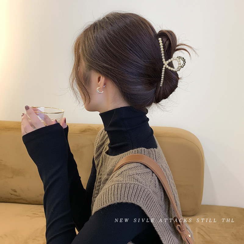 Korean pearl hair clip back head grab clip large metal elegant temperament delicate disc hair shark clip high-end autumn and winter