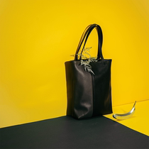 Three Bananas Independent Design New Contrast Color Personality Minimalist Fashion Women Joker Tote Leather Bag