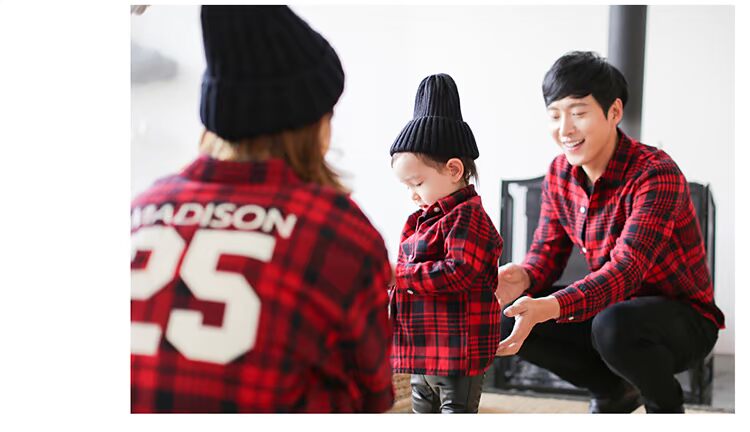 Xuân 2018 mới đón xuân cha mẹ tải con phiên bản Hàn Quốc của gia đình ba mẹ con áo dài đầy nhà. đồng phục sành điệu cho cả nhà
