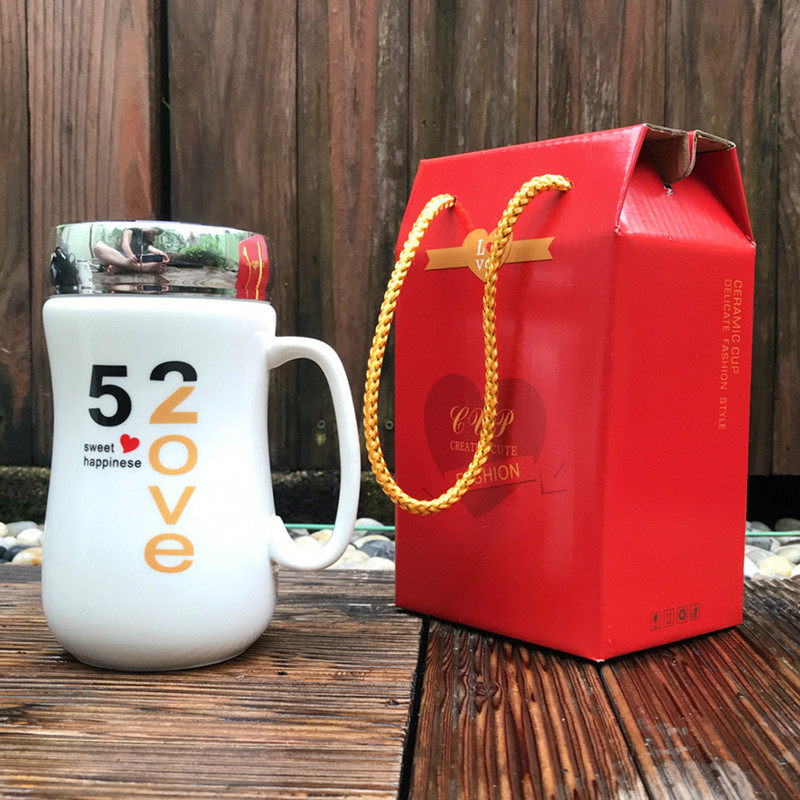 Opening promotion below 10 yuan can be customized company LOGO printing small gifts wedding birthday celebration birthday gift red