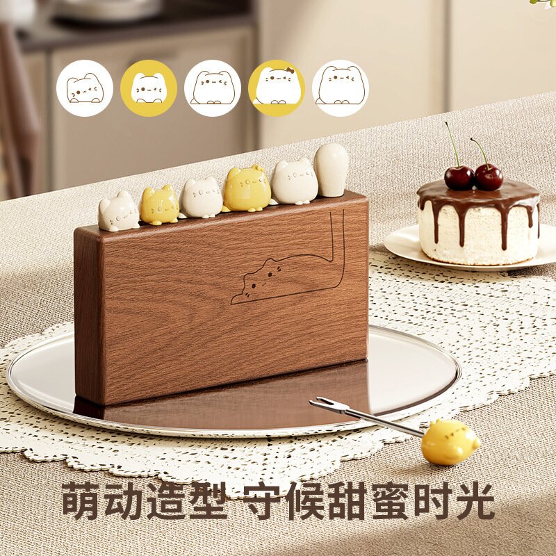 Medieval-Style Ebony Fruit Fork Set 304 Stainless Steel Light Luxury Dessert Fork Cute Cat Storage for Home Use Medieval-Style Ebony Fruit Fork Set 304 Stainless Steel Light Luxury Dessert Fork Cute Cat Storage for Home Use