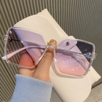 2020 new big box sunglasses women and America big faces slim personality frame sunglasses online red Korean version of the street racket