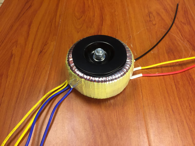 Силовой трансформатор feb-9-(l)环形变压器 220v转单22v 4.5a+15v 0.8a HT