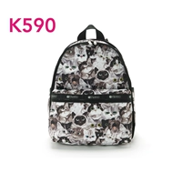 Светло -серый кот