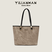 Искренние черные черные стойки