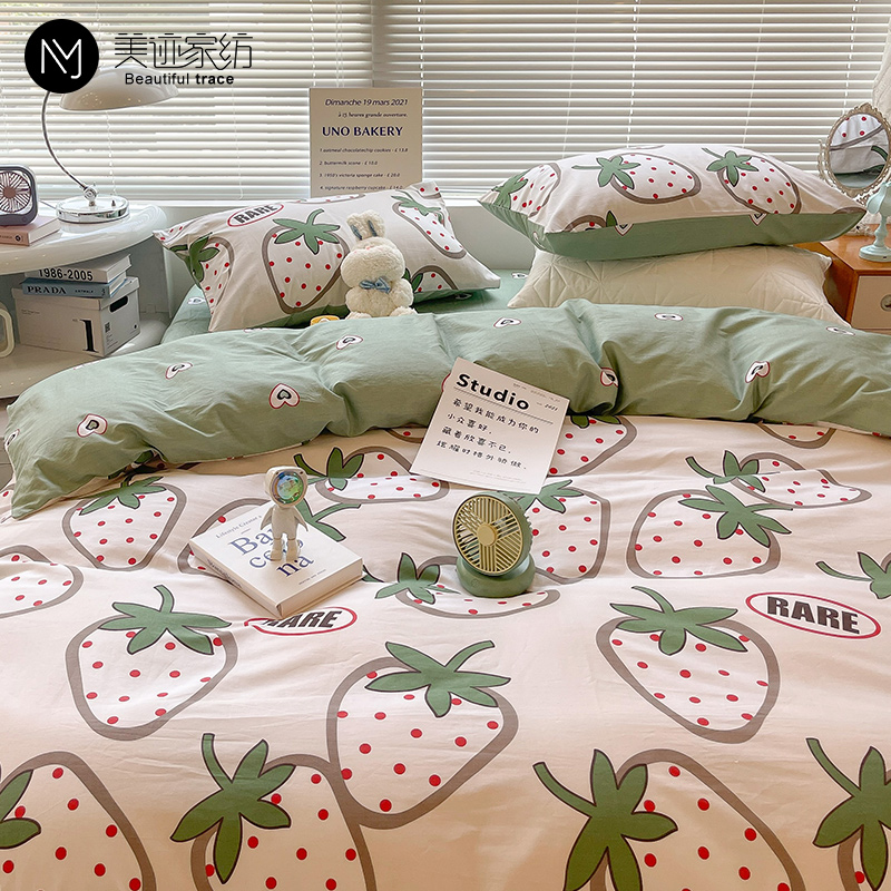 Quilt Cover Four Pieces Bed Group Pure Cotton Full Cotton 100 Little Fresh Strawberry Ins Wind Single Dormitory Bed Three Sets