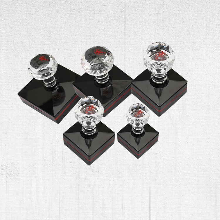 Crystal handle square photosensitive seal material wholesale YH photosensitive seal material wholesale Crystal photosensitive printing material batch